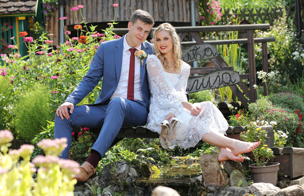 Мисица се удала уз народне обичаје